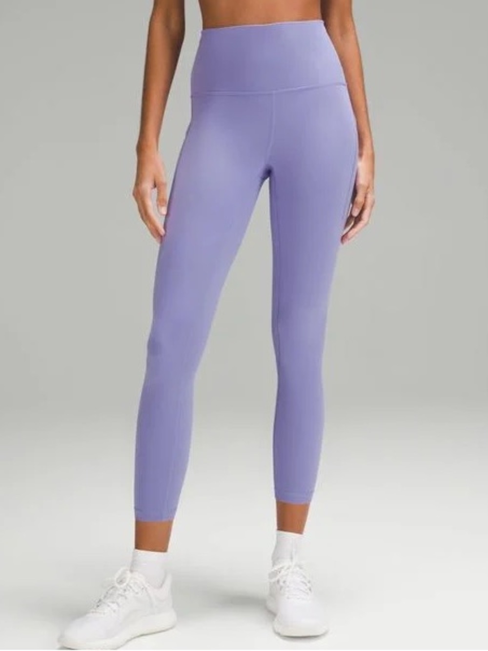 Lululemon women’s Wunder train high rise tight 25” workout active leggings sz 8